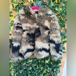 •‎ 4/$25- Joe Fresh Camo Teddy Zip Jacket